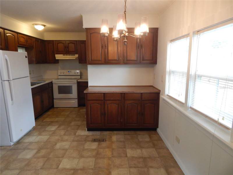 2 bedroom Mobile Home at 19 Anchor Inn Road, Anchor Inn Sub, Lake Wales — photo 5