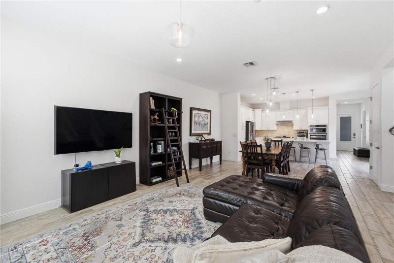 3 bedroom Townhouse at 8873 Fountain Palm Alley, Lakeshore Preserve, Winter Garden — photo 5
