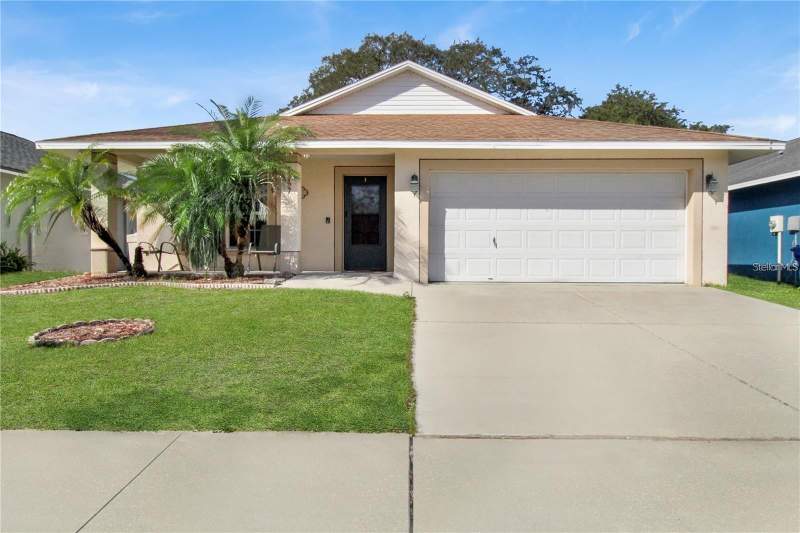 4 bedroom Single Family Residence at 15427 Winter Breeze Lane, Hidden Creek At West Lake, Wimauma — photo 2