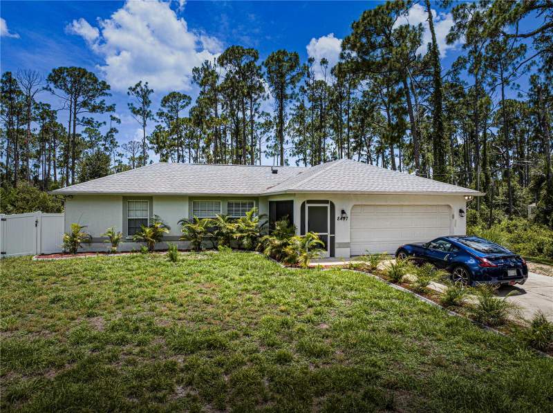 3 bedroom Single Family Residence at 8457 Bristol Avenue, Port Charlotte Sub 28, North Port — photo 1