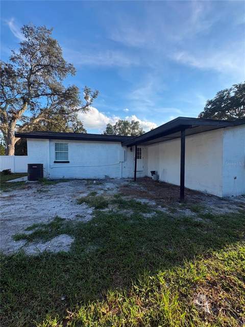 122 E 130th Avenue, Tampa FL - photo 6 of 6