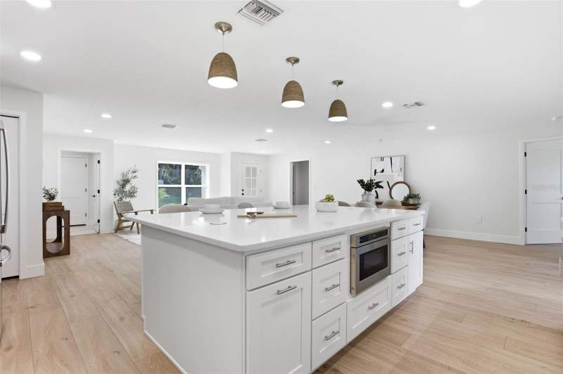 4 bedroom Single Family Residence at 39251 County Road 439, Lake Murphy Estates, Umatilla — photo 5