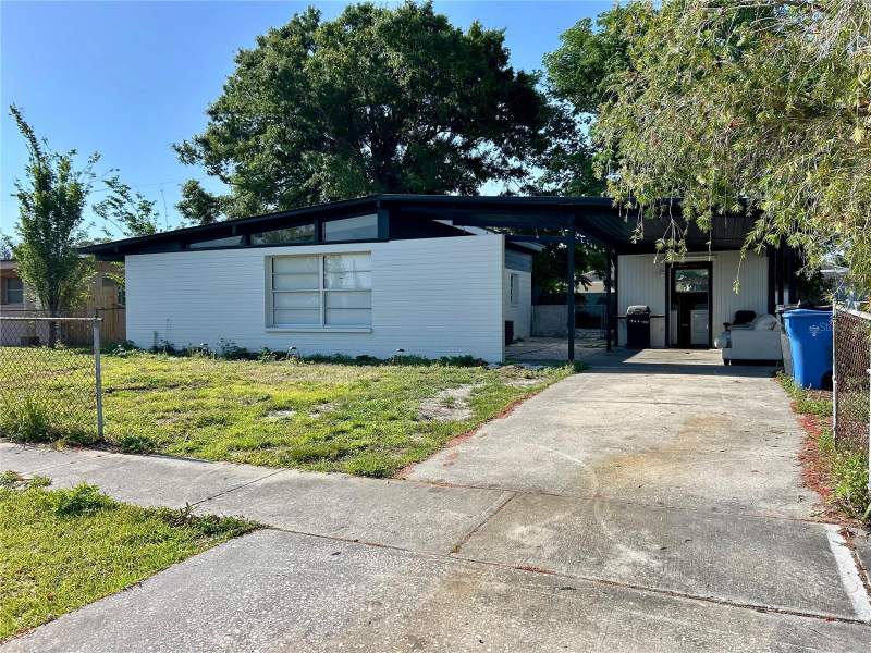 3 bedroom Single Family Residence at 7615 Lavender Lane, Clair Mel City Unit 8, Tampa — photo 2
