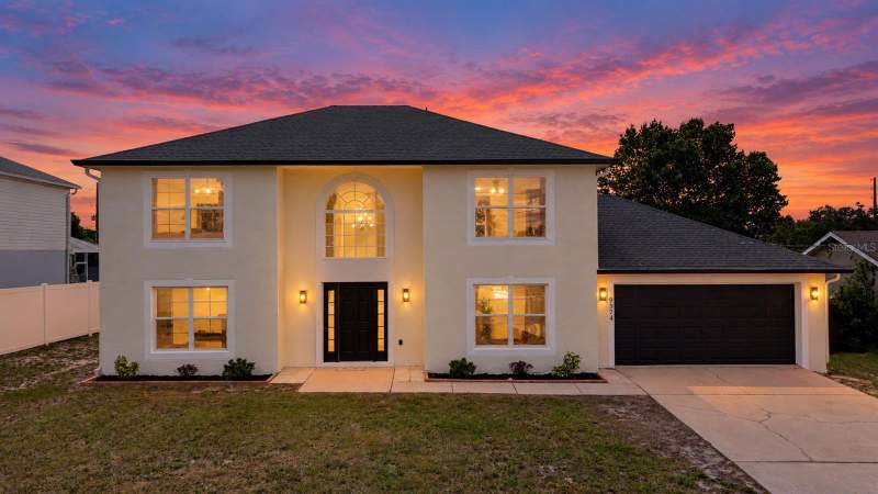 4 bedroom Single Family Residence at 9374 Mallard Street, Spring Hill, Spring Hill — photo 2