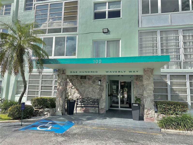 1 bedroom Condominium at 100 Waverly Way #302, Waverly Towers Condo, Clearwater — photo 3