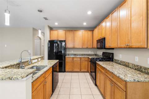5906 Beaconpark Street, Lithia FL - photo 23 of 81