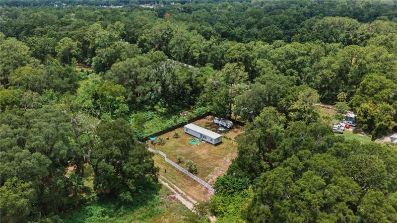 2 bedroom Mobile Home at 5620 SE 29th Court, Florida Orange Grove Corp, Ocala — photo 3