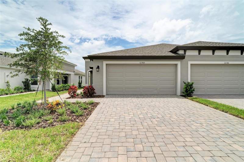 12365 OAK  HILL WAY home for sale in Crosswind Point