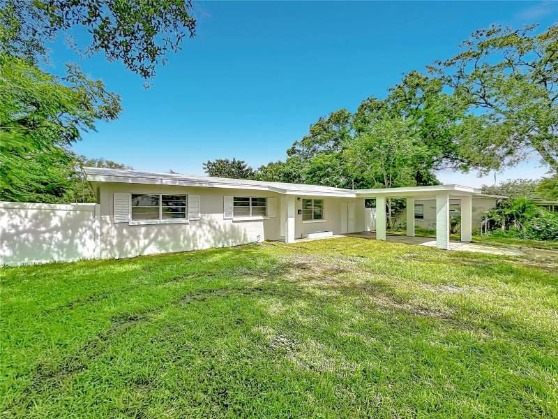 3 bedroom Single Family Residence at 304 Sunnyhill Lane, Highland Hills, Lakeland — photo 2