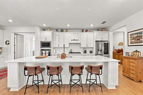 8836 Coastal Key Way, Parrish FL - photo 15 of 91
