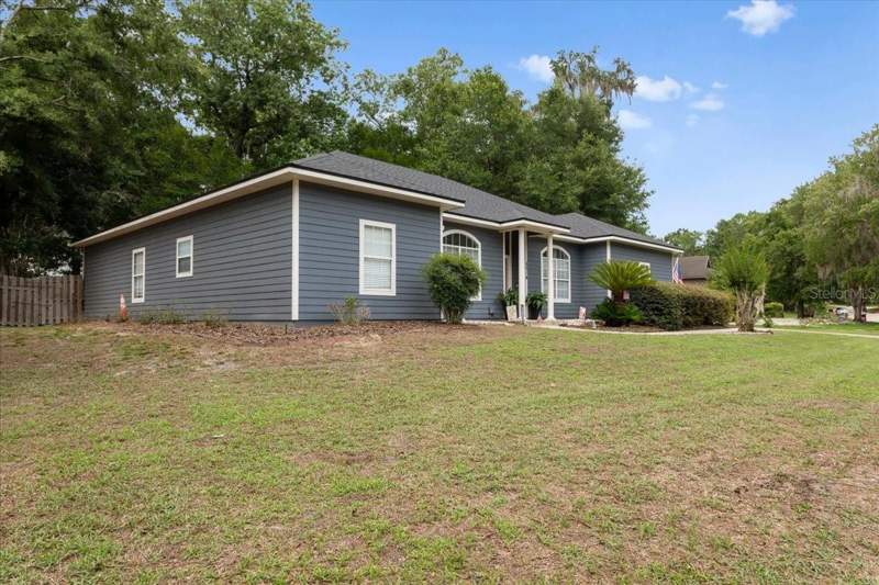 4 bedroom Single Family Residence at 5514 NW 78th Lane, Blues Creek Unit 3-B, Gainesville — photo 3