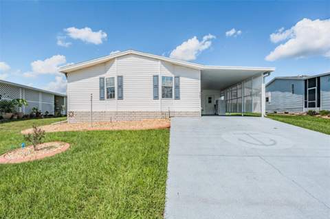 37601 Neukom Avenue, Zephyrhills FL - photo 6 of 47