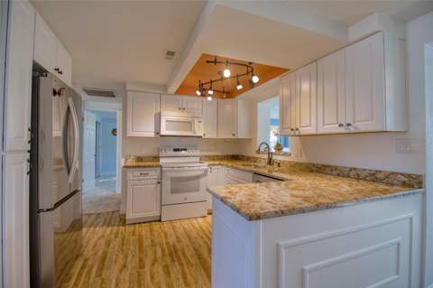 13525 Maria Drive, Hudson FL - photo 12 of 30