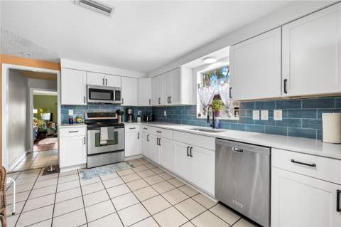 5638 146th Terrace, Clearwater FL - photo 7 of 23