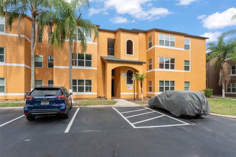 1 bedroom Condominium at 4532 COMMANDER DRIVE #2133, VENETIAN PLACE, ORLANDO — photo 2