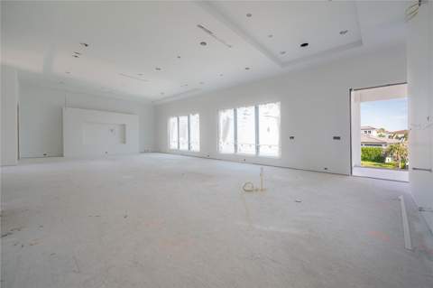 654 Geneva Place, Tampa FL - photo 9 of 55