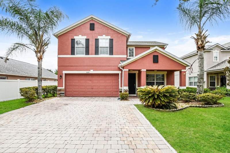 5824 GREAT EGRET DRIVE home for sale in Lake Jesup Woods
