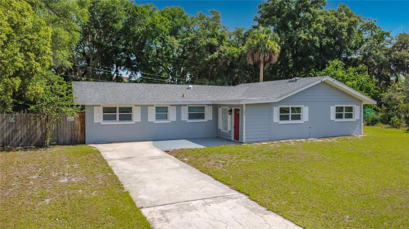 4 bedroom Single Family Residence at 807 Cherokee Circle, Sunland Estates, Sanford — photo 2