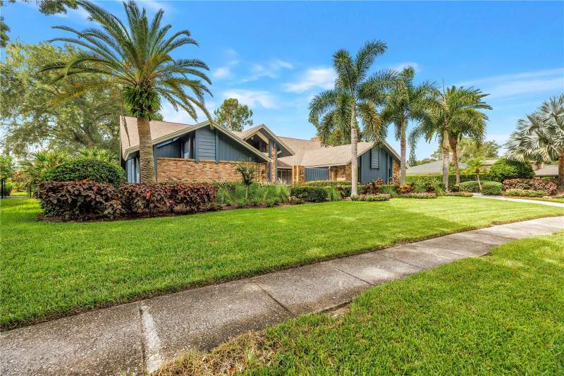 5 bedroom Single Family Residence at 2837 Saber Drive, Northwood Estates- Tr G, Clearwater — photo 2