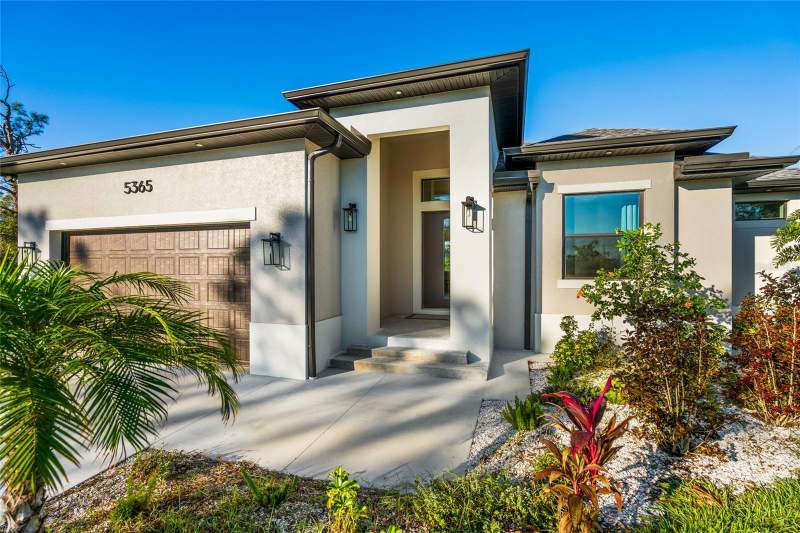 3 bedroom Single Family Residence at 5365 Craig Terrace, Port Charlotte Sec 052, Port Charlotte — photo 5