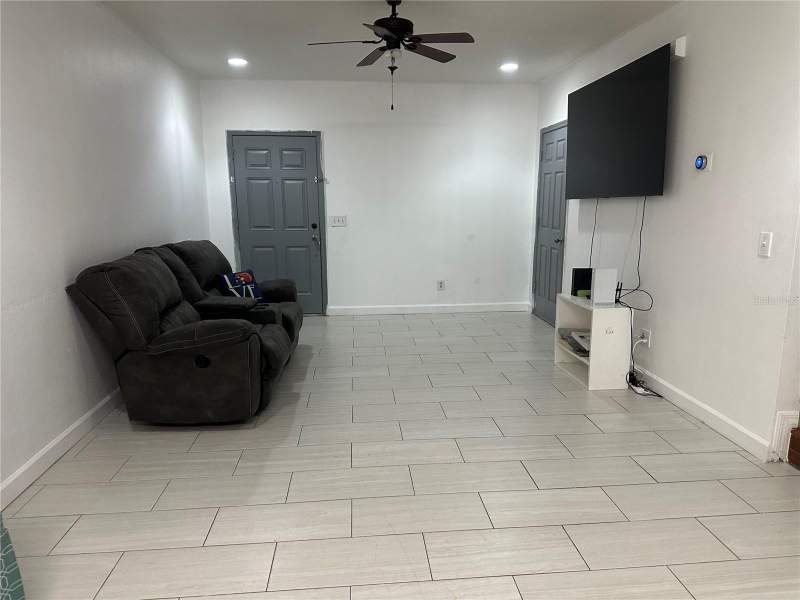 3 bedroom Townhouse at 2325 28th Avenue, Oak View Ph I, Palmetto — photo 5