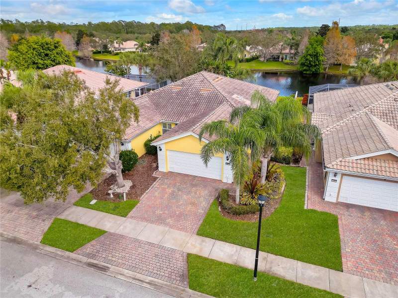 2 bedroom Half Duplex at 11831 Fan Tail Lane, Villagewalk/Lk Nonaa 01B, Orlando — photo 3