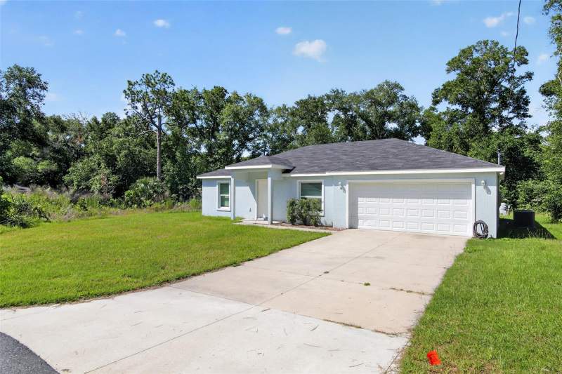 3 bedroom Single Family Residence at 16 Spring Loop Court, Silver Spgs Shores 16, Ocala — photo 2