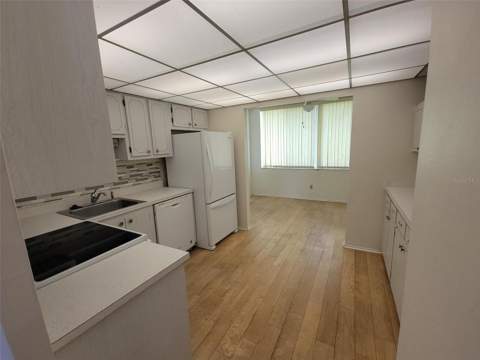 4890 Bay Street #336, St Petersburg FL - photo 7 of 25