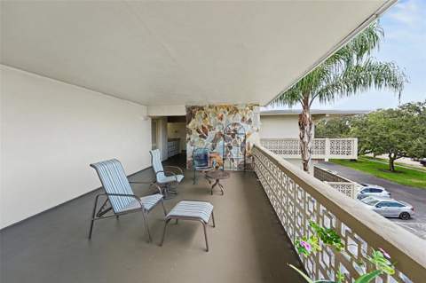 951 79th Avenue #Apt 322, St Petersburg FL - photo 19 of 36