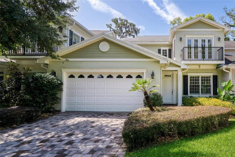 1331 COUNTRY CLUB OAKS CIRCLE home for sale in Country Club Oaks Townhomes Homes for Sale: 1 Listing, From $895K