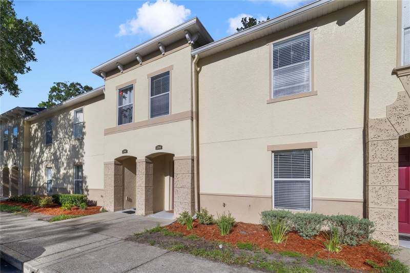 2764 CLUB CORTILE CIRCLE home for sale in Club Cortile