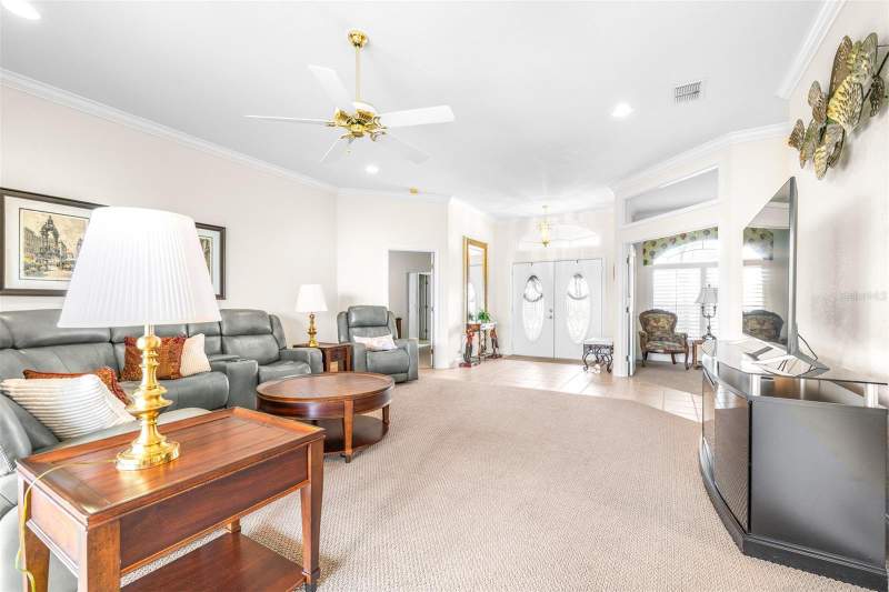3 bedroom Single Family Residence at 6758 Huntington Hills Boulevard, Huntington Hills Ph 03, Lakeland — photo 4