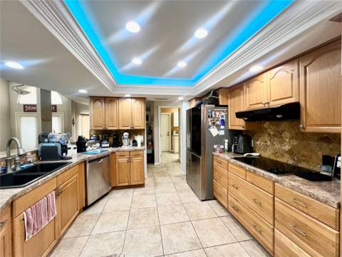 5810 Redhawk Drive, New Port Richey FL - photo 12 of 44
