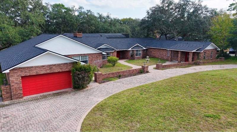 5 bedroom Single Family Residence at 201 S Sweetwater Cove Boulevard, Sweetwater Oaks Sec 07, Longwood — photo 3
