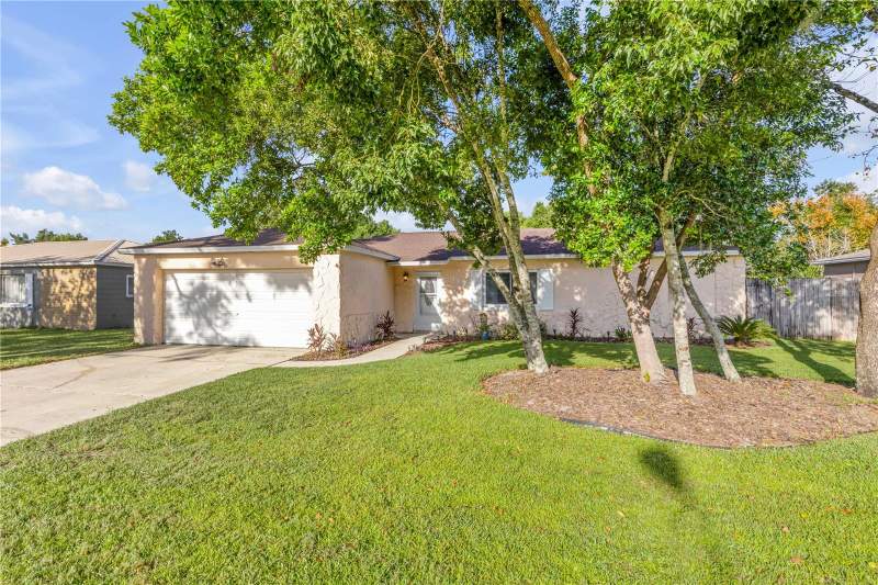 3 bedroom Single Family Residence at 3919 Janie Court, Eastwood Terrace, Orlando — photo 2