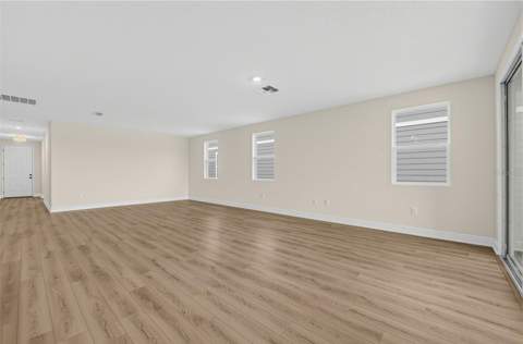 30134 Emerald Forest Drive, Mount Dora FL - photo 9 of 38