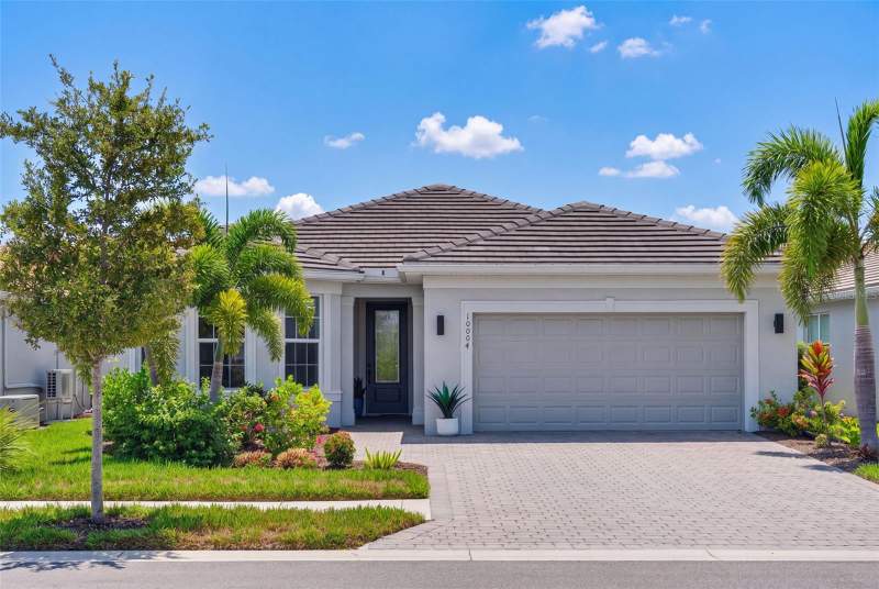 2 bedroom Single Family Residence at 10004 Coral Shore Drive, Beachwalk By Manasota Key Ph, Englewood — photo 2