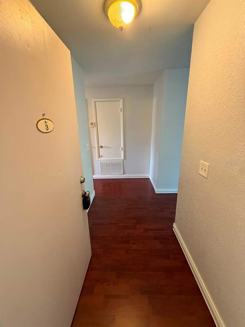 2 bedroom Condominium at 2400 Barley Club Court #3, Hawthorne Village, Orlando — photo 4