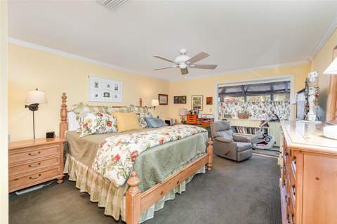 702 Clusterwood Drive, Yalaha FL - photo 17 of 46