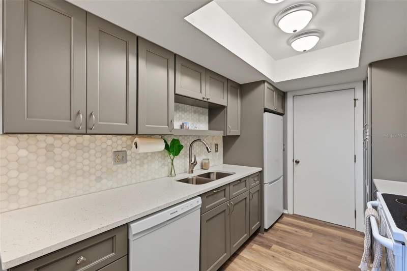 1 bedroom Villa at 1614 Berwick Court #D, Highland Lakes Condo, Palm Harbor — photo 4