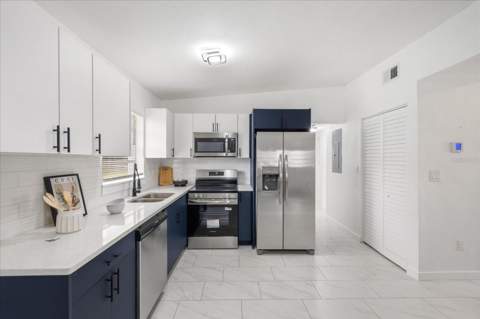4922 S 82nd Street, Tampa FL - photo 18 of 31