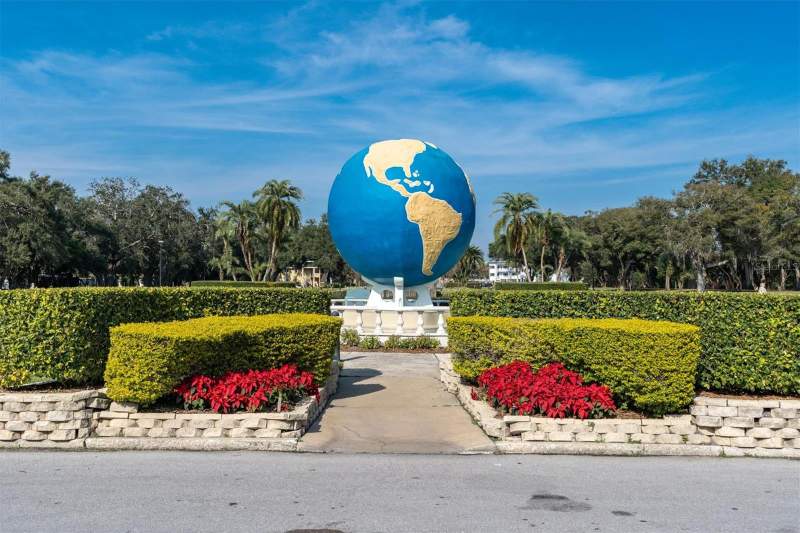 2 bedroom Condominium at 2461 Rhodesian Drive #45, On Top Of The World, Clearwater — photo 4