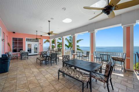 4784 Beach Drive #B, St Petersburg FL - photo 19 of 40
