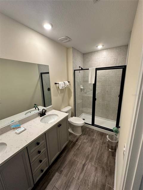 2976 On The Rocks Point, Kissimmee FL - photo 18 of 35