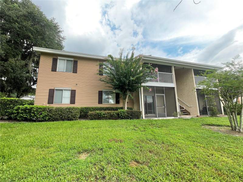 145 N PEARL LAKE CAUSEWAY #112 home for sale in Cove at Pearl Lake