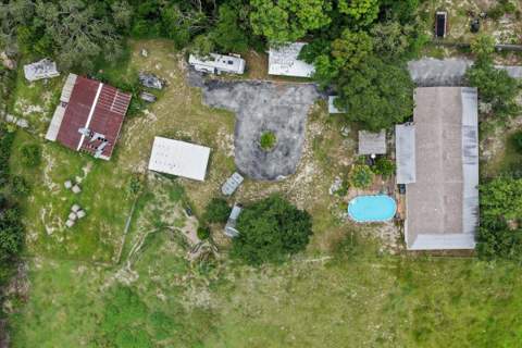 470 Fay Avenue, Spring Hill FL - photo 24 of 36