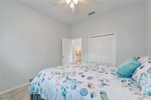 4735 Spinnaker Drive, Bradenton FL - photo 23 of 47
