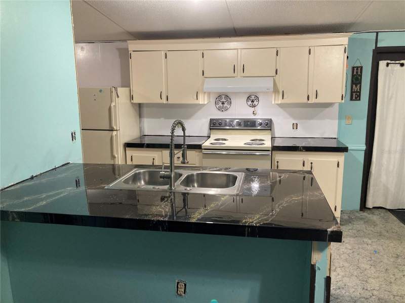 2 bedroom Manufactured Home at 15050 NE 113th Court, Silver City, Fort Mc Coy — photo 5