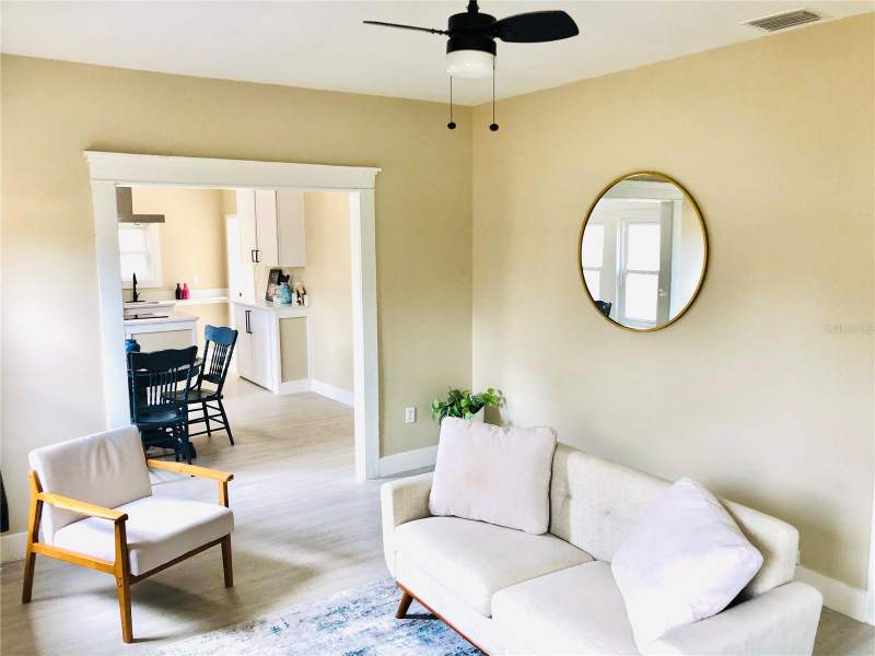 3 bedroom Single Family Residence at 908 VINE AVENUE, PINE CREST SUB, CLEARWATER — photo 4