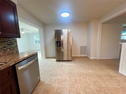 137 Lowell Road, Winter Haven FL - photo 11 of 27